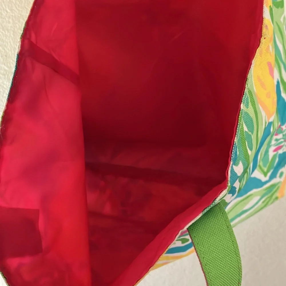 Lilly Pulitzer Estee Lauder Tote & Wristlet Lemons Floral Pink Green Blue - Picture 4 of 7
